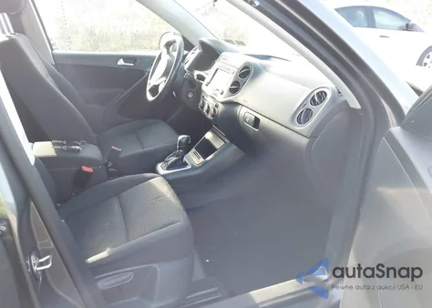 2015 Volkswagen Tiguan S z USA, uszkodzony, nr VIN WVGBV7AX4FW542024